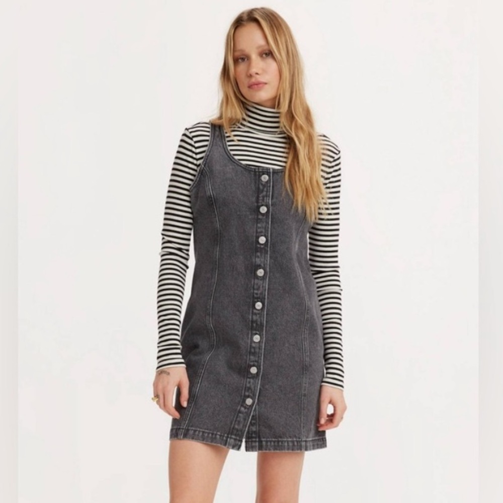 NWOT!!!! Levi’s Tulli Denim Button Down Mini Dress - Black